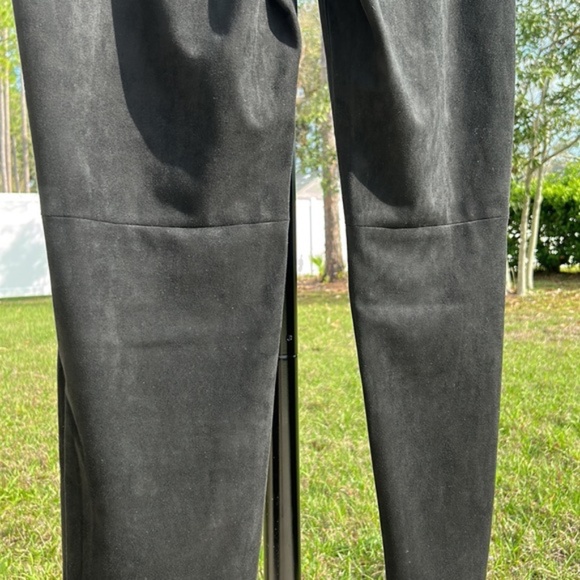 New Chico’s ultimate fit pants w/ pockets - Picture 12 of 16